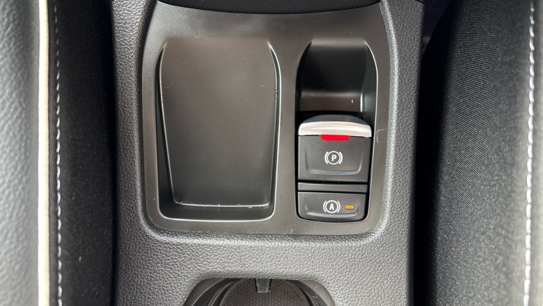 Renault Clio 1.6 E-TECH full hybrid 145 Techno 5dr Auto Hybrid Hatchback